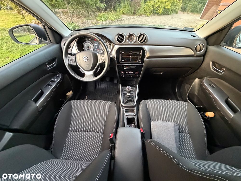 Suzuki Vitara 1.4 Boosterjet SHVS Premium 2WD - 15