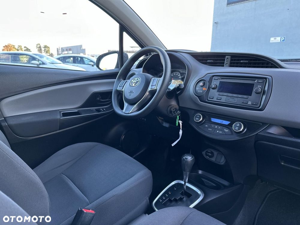 Toyota Yaris - 9