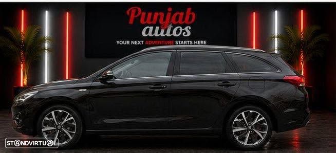 Hyundai i30 CW - 12