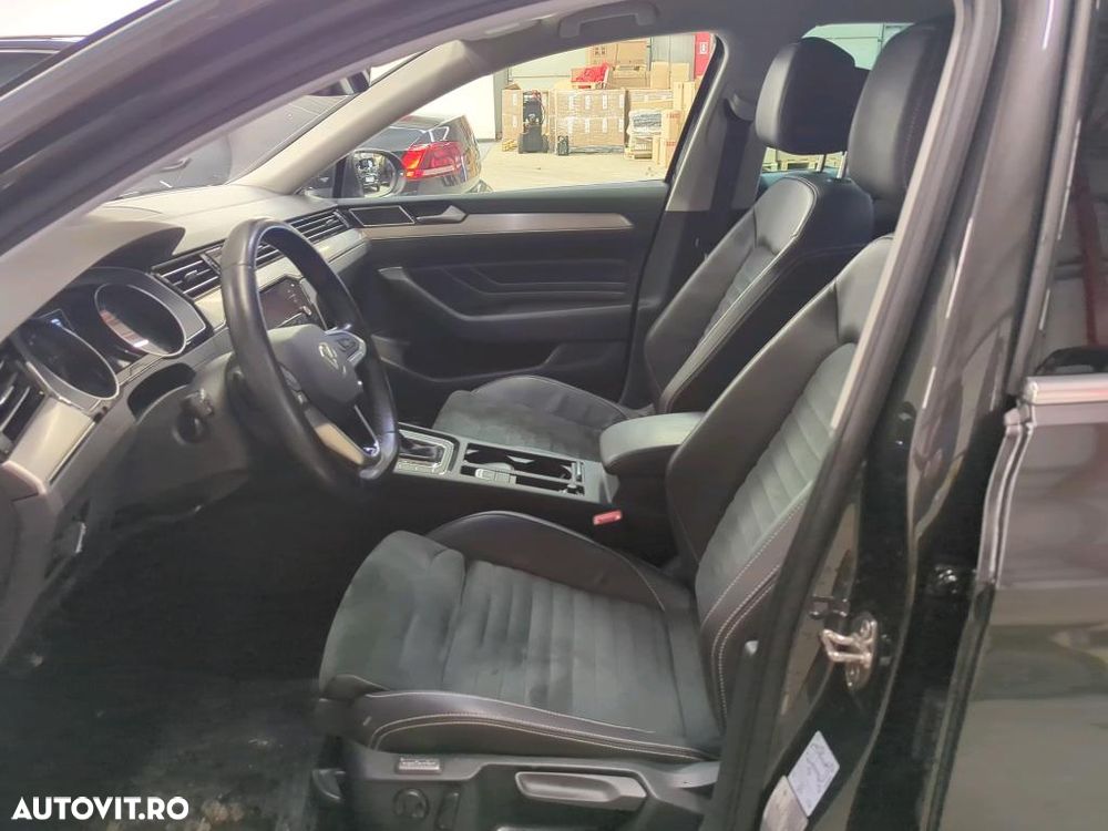Volkswagen Passat - 3