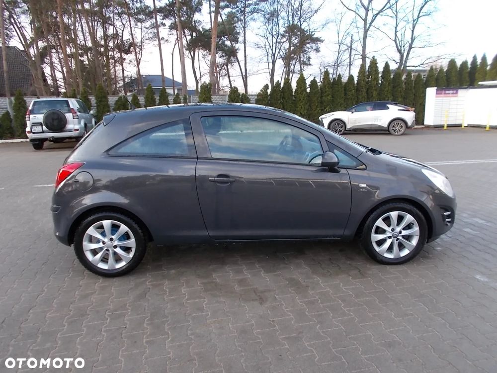 Opel Corsa - 2