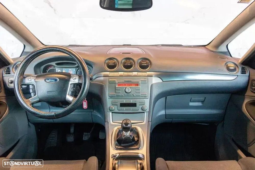 Ford S-Max 1.8 TDCi Titanium 7L - 5