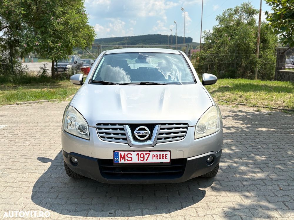 Nissan Qashqai - 1