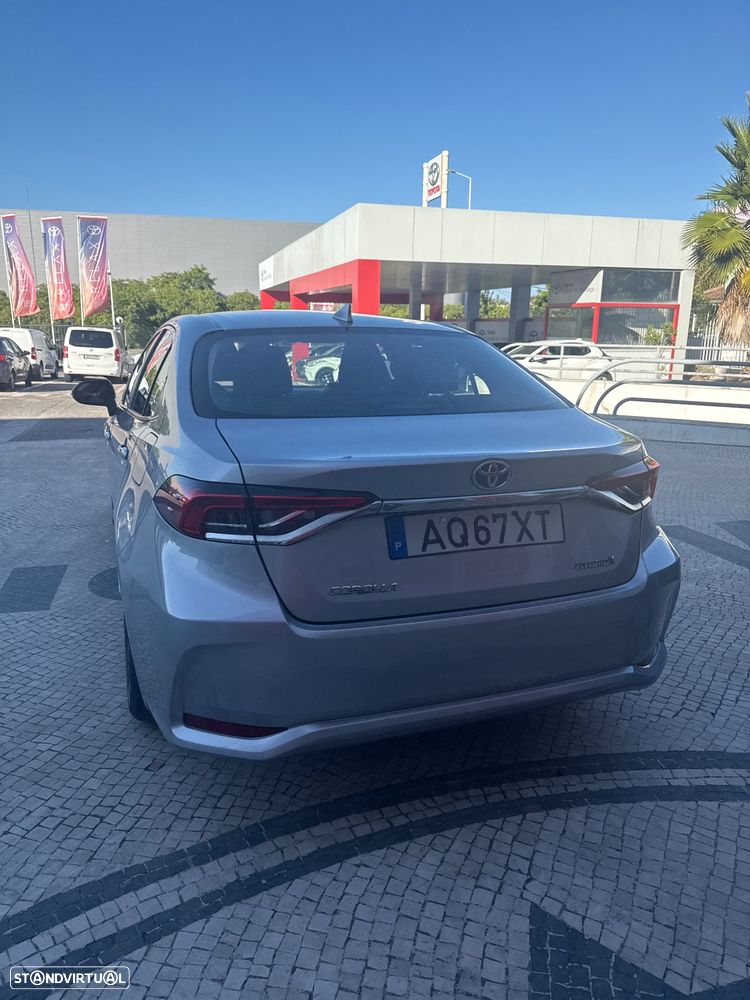 Toyota Corolla SD 1.8 Hybrid Comfort - 4