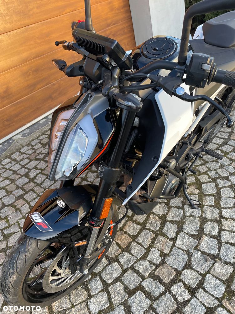 KTM Super Duke - 13