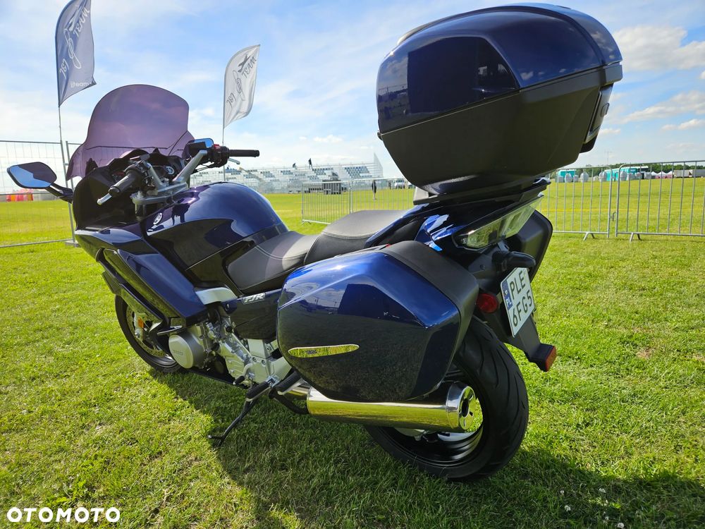 Yamaha FJR - 3
