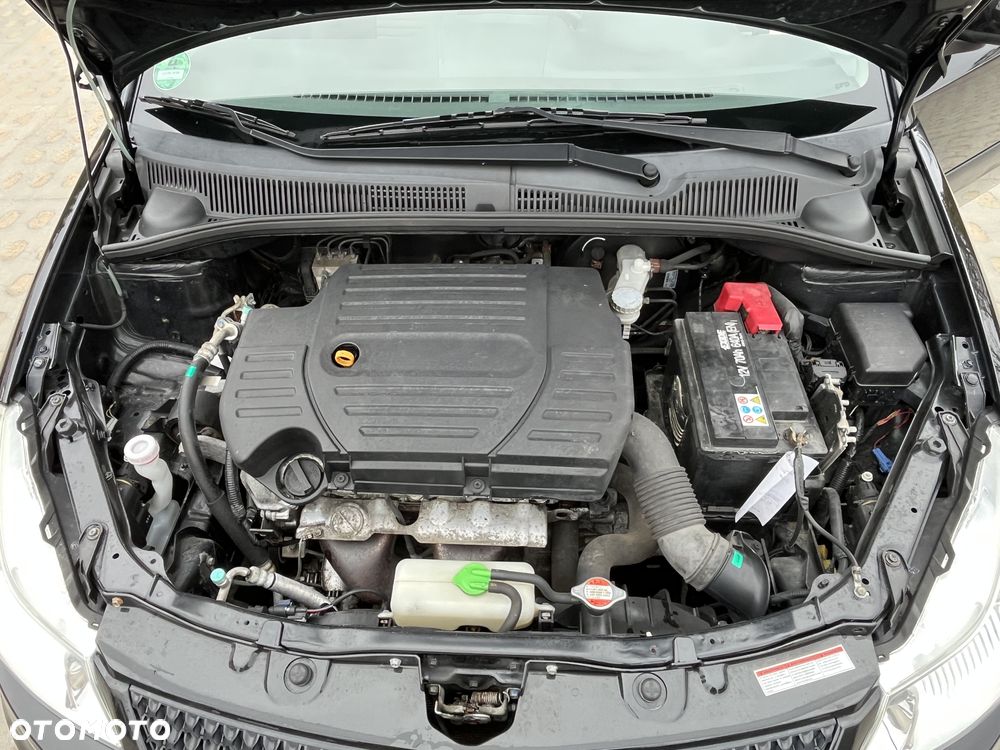 Suzuki SX4 Classic 1.6 VVT 4x4 Comfort - 21