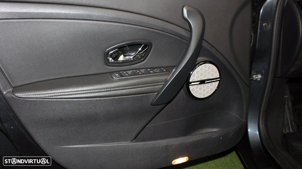 Renault Mégane 1.5 Blue dCi Bose Edition EDC - 14