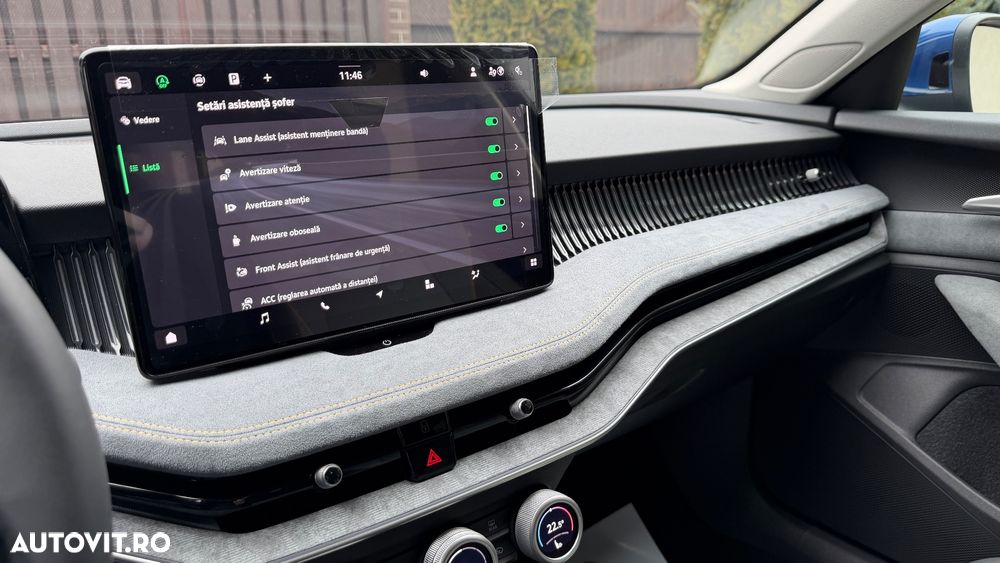 Skoda Superb Combi 2.0 TDI DSG Style - 18