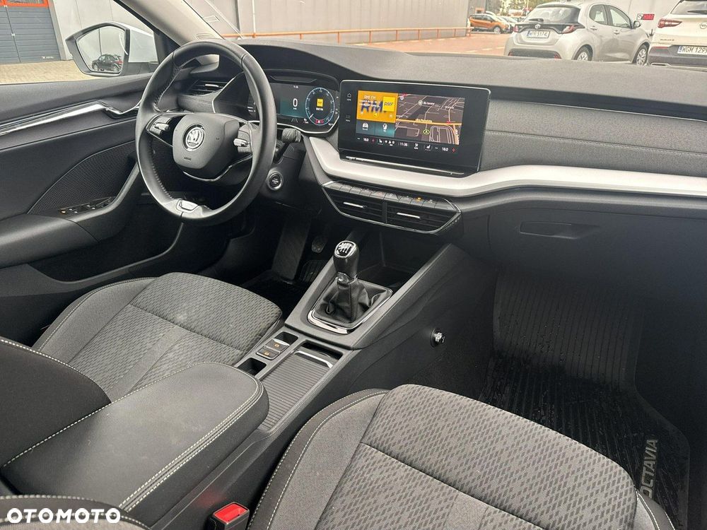 Skoda Octavia 1.5 TSI ACT Style - 24