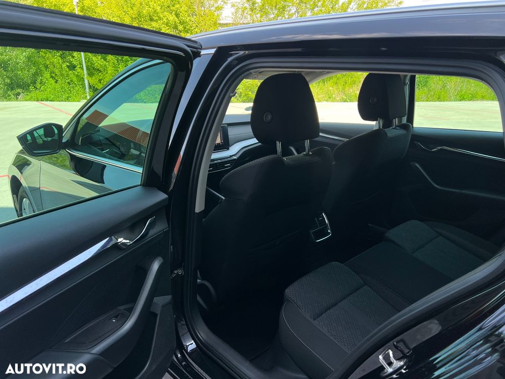 Skoda Octavia 2.0 TDI STYLE DSG - 9