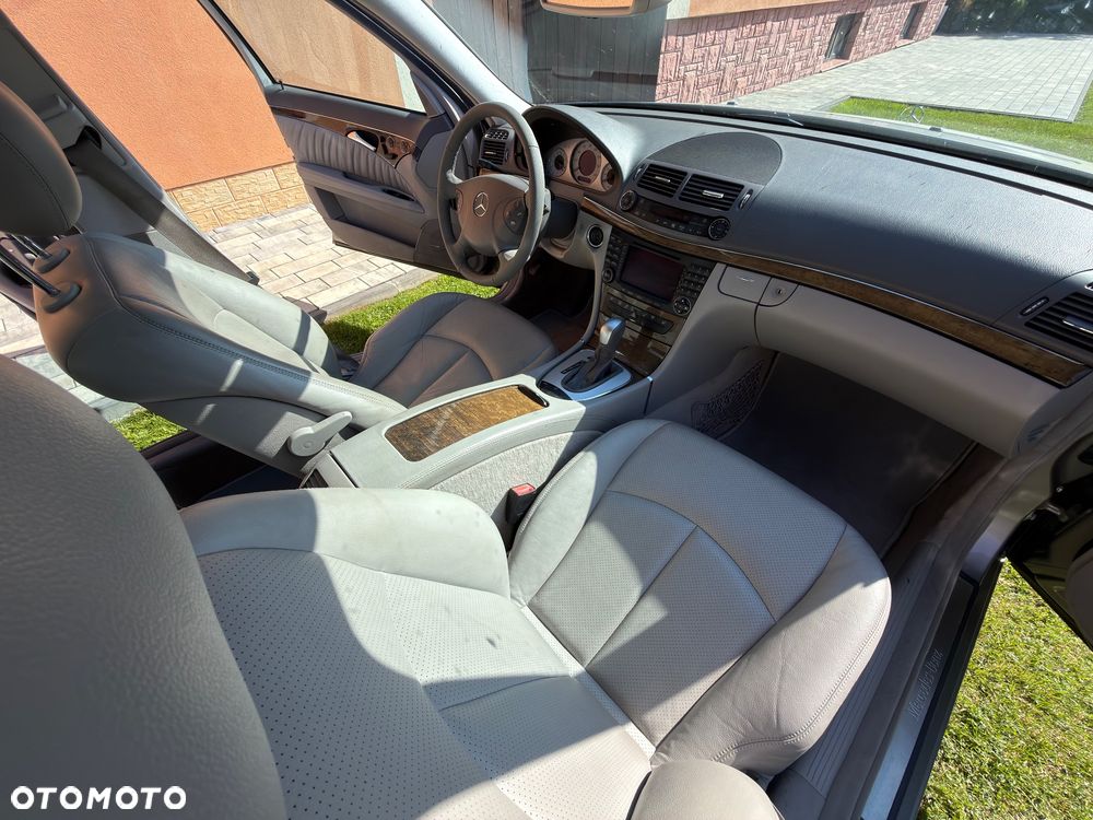 Mercedes-Benz Klasa E 500 Avantgarde - 18