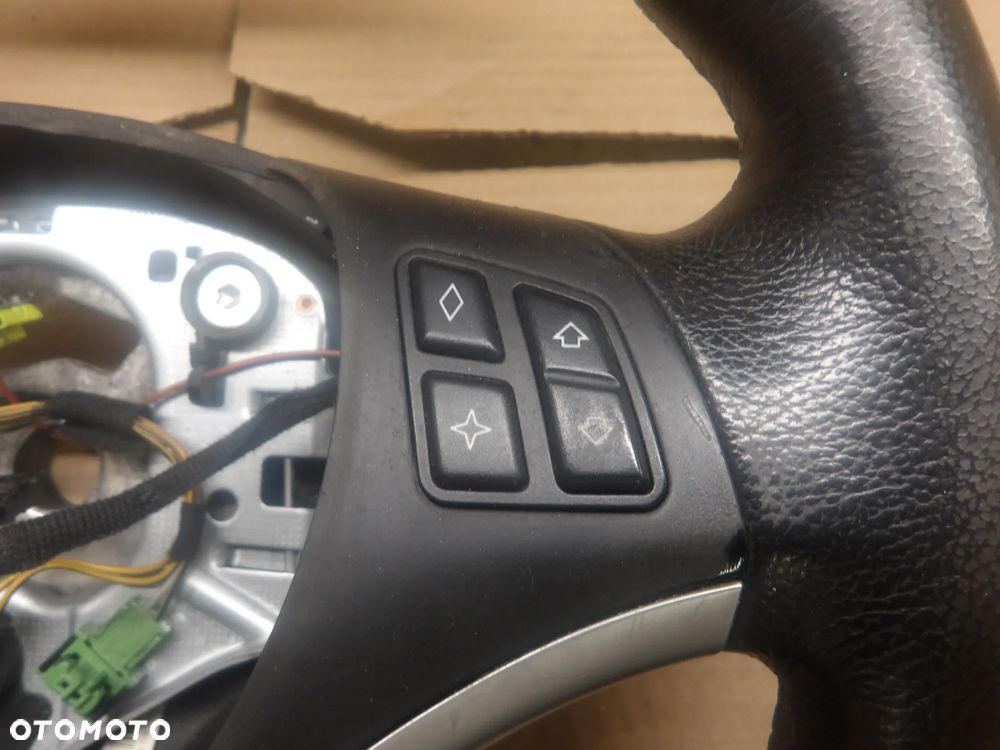 BMW E91 KOMBI 2.0D KIEROWNICA MULTIFUNKCJA 6769895 - 5