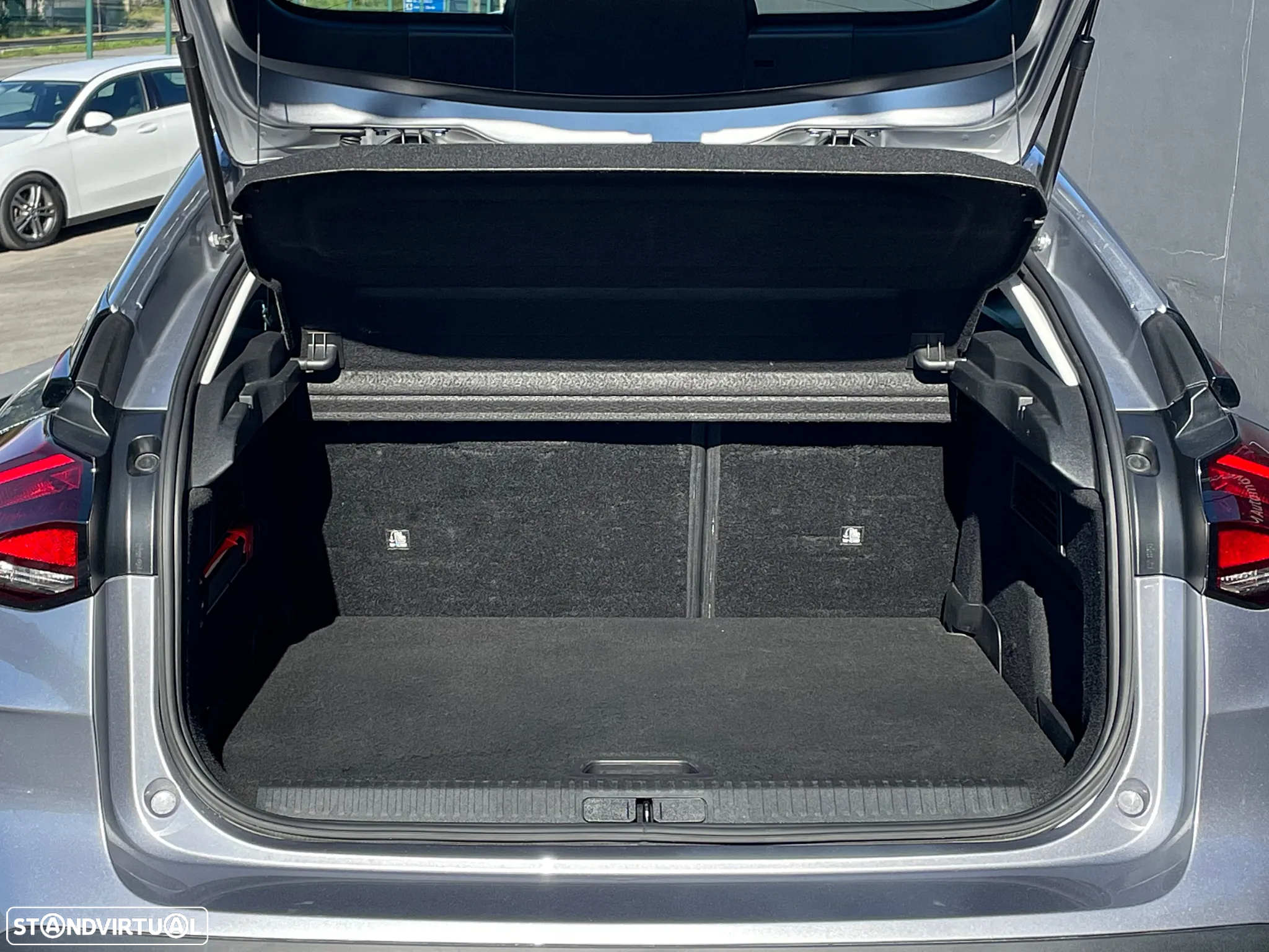 Citroën C4 PureTech 130 Stop&Start EAT8 FEEL PACK - 19