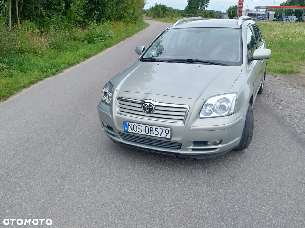 Toyota Avensis 1.8 VVT-i Combi - 1