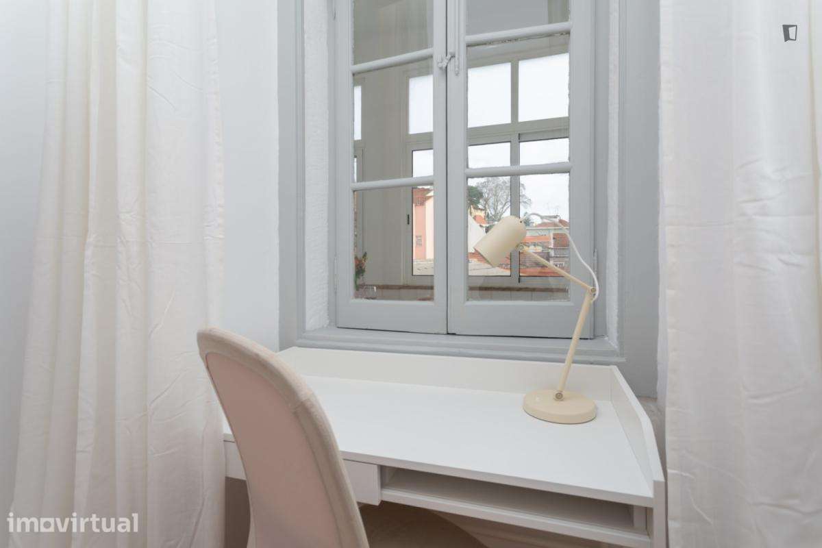 Quarto - localizado em Avenida da Liberdade Lisbon - Grande imagem: 4/15