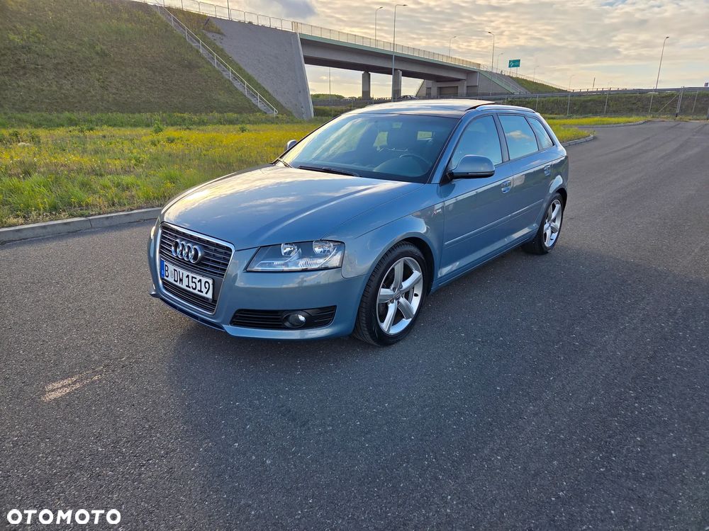 Audi A3 Sportback 1.8 TFSI S line Sportpaket Plus - 2