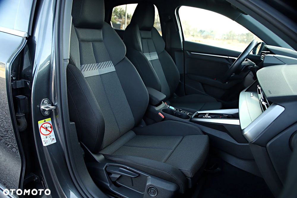 Audi A3 Limousine 35 TFSI Sport S tronic - 21