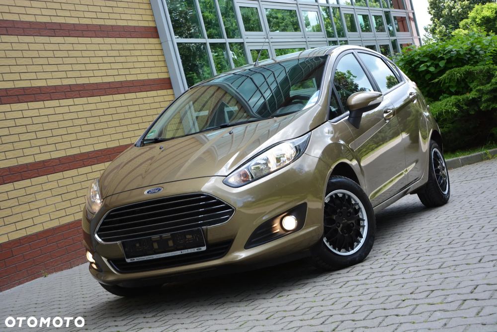 Ford Fiesta 1.25 Celebration - 1