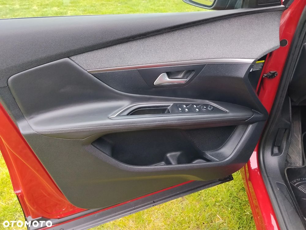 Peugeot 3008 1.6 THP Active S&S EAT6 - 29
