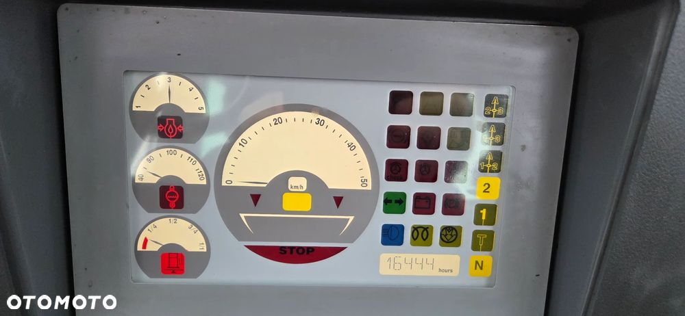 Liebherr <<Liebherr L514, 2012 rok, nowa łyżka ,szybkozłącze, historia serwisowa!>> - 9