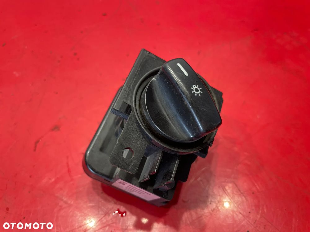 MERCEDES W169 PRZEŁACZNIK ŚWIATEŁ - 2