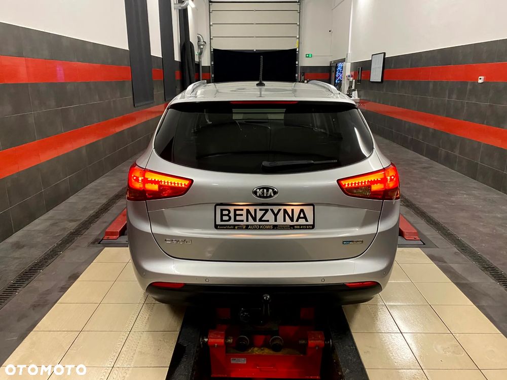 Kia Ceed 1.6 GDI Platinum Edition - 13