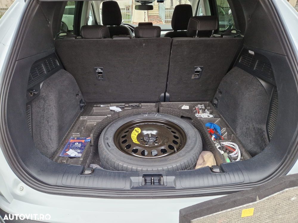 Ford Kuga 1.5 EcoBoost FWD Titanium - 13