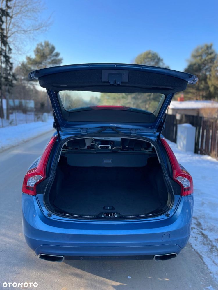 Volvo V60 D4 Drive-E Summum - 13