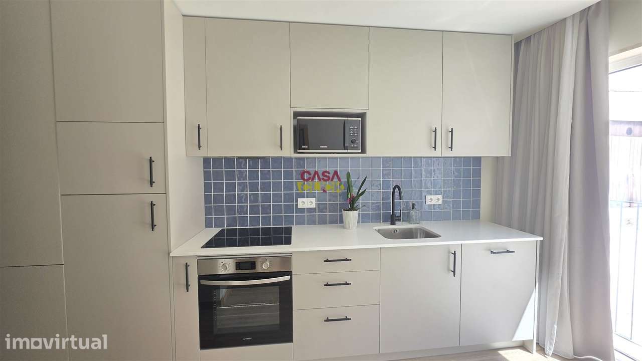 Apartamento T0 Venda em Torres Novas (Santa Maria, Salvador e Santiago - Grande imagem: 2/13