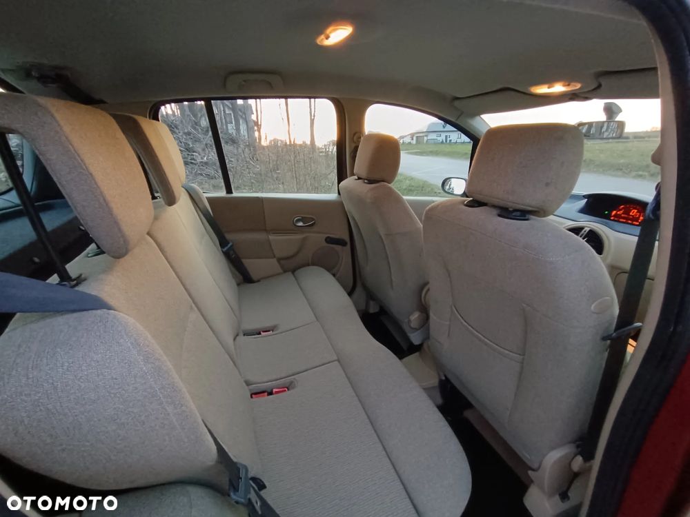 Renault Modus 1.6 16V ESP Dynamique - 18