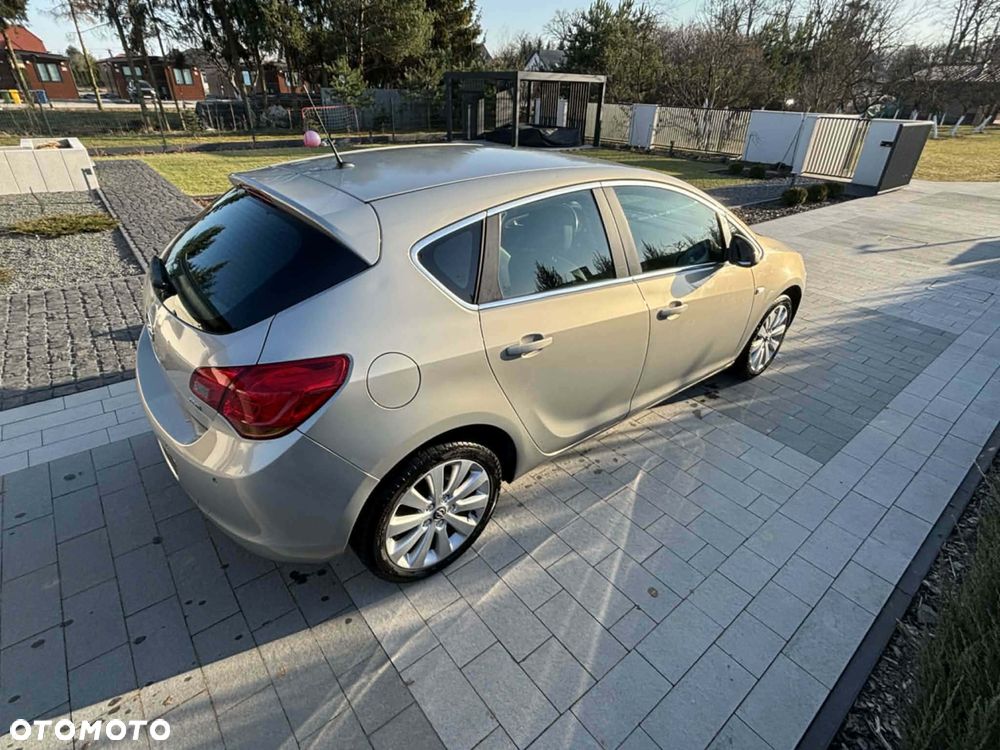 Opel Astra - 3