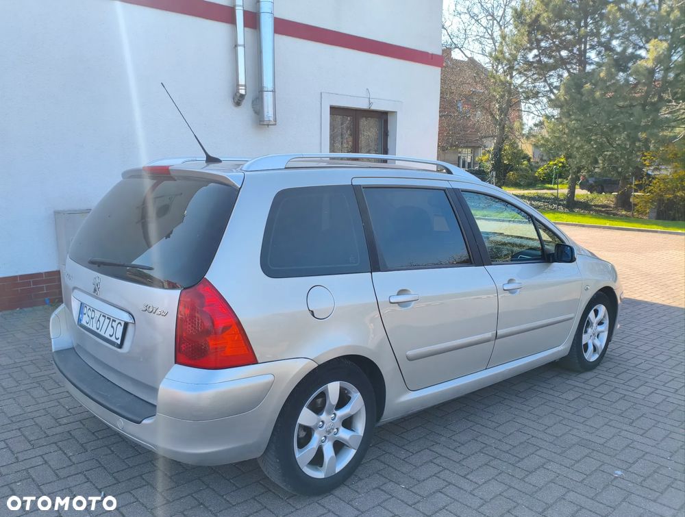 Peugeot 307 110 Automatik Premium - 4