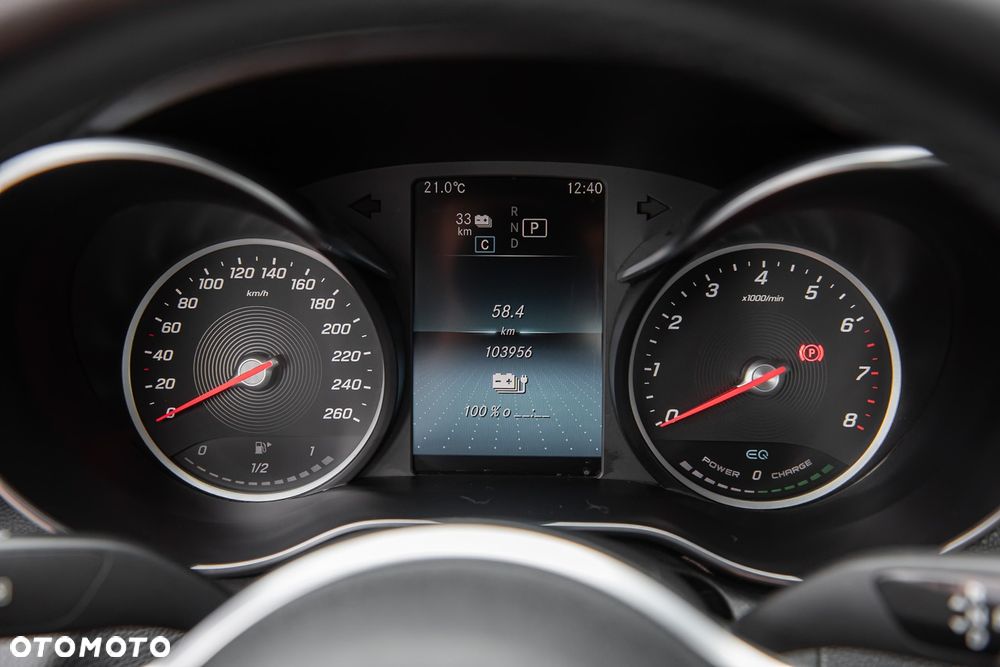Mercedes-Benz Klasa C 300 e 4Matic 9G-TRONIC Edition Avantgarde - 20