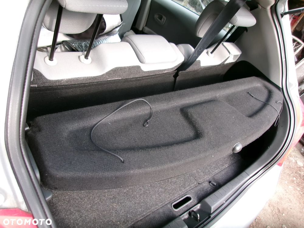 PÓŁKA BAGAŻNIKA TOYOTA YARIS II 05-11 - 1