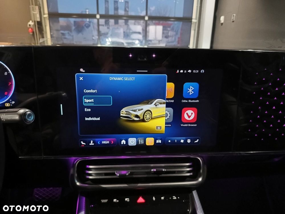 Mercedes-Benz CLA - 20