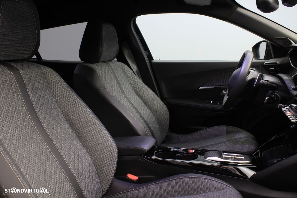 Peugeot 2008 - 19