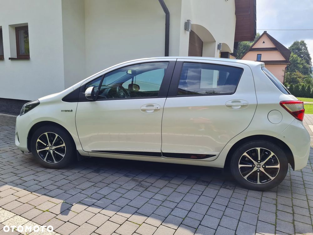 Toyota Yaris - 8