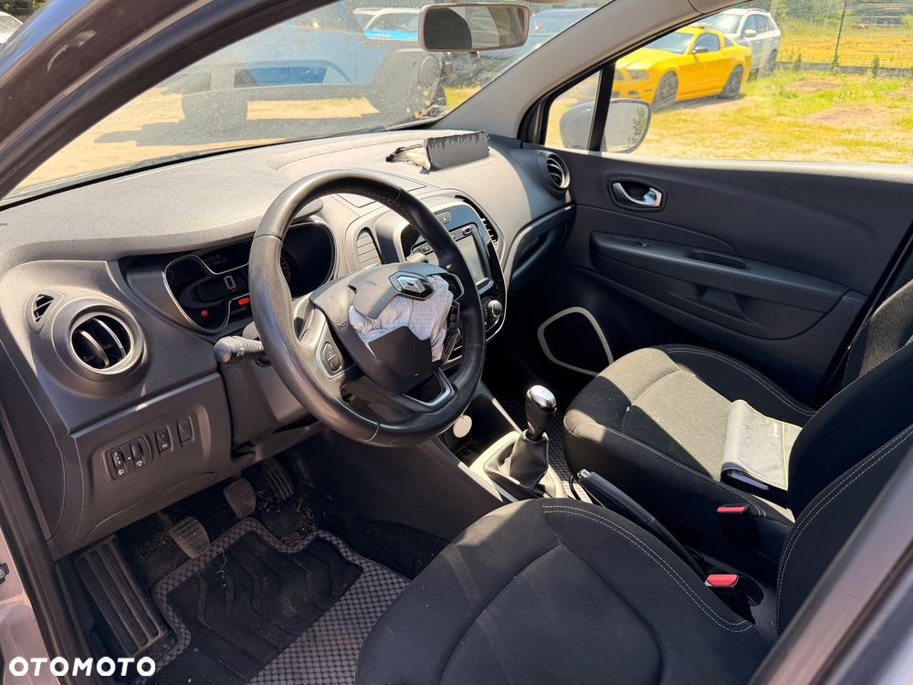Renault Captur BLUE dCi 115 BUSINESS EDITION - 16
