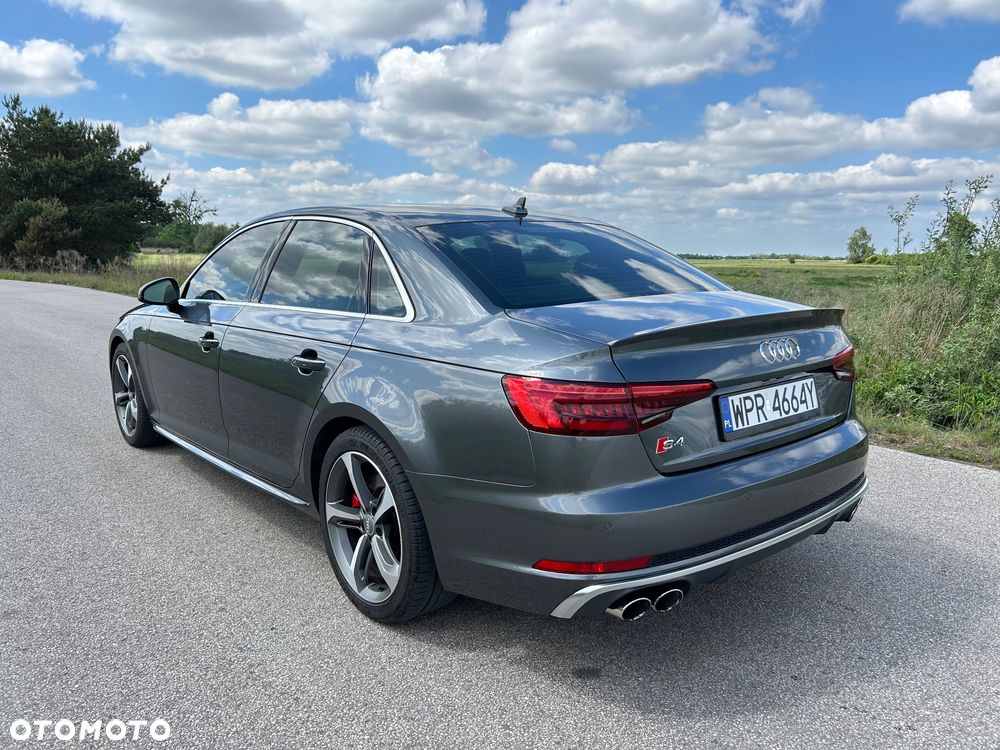 Audi S4 Limousine - 7