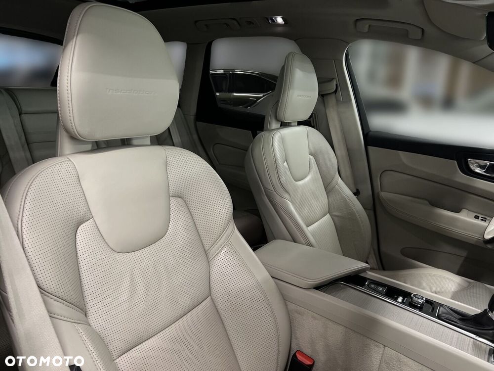 Volvo XC 60 T5 AWD Inscription - 15