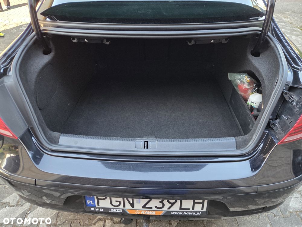 Volkswagen CC - 8