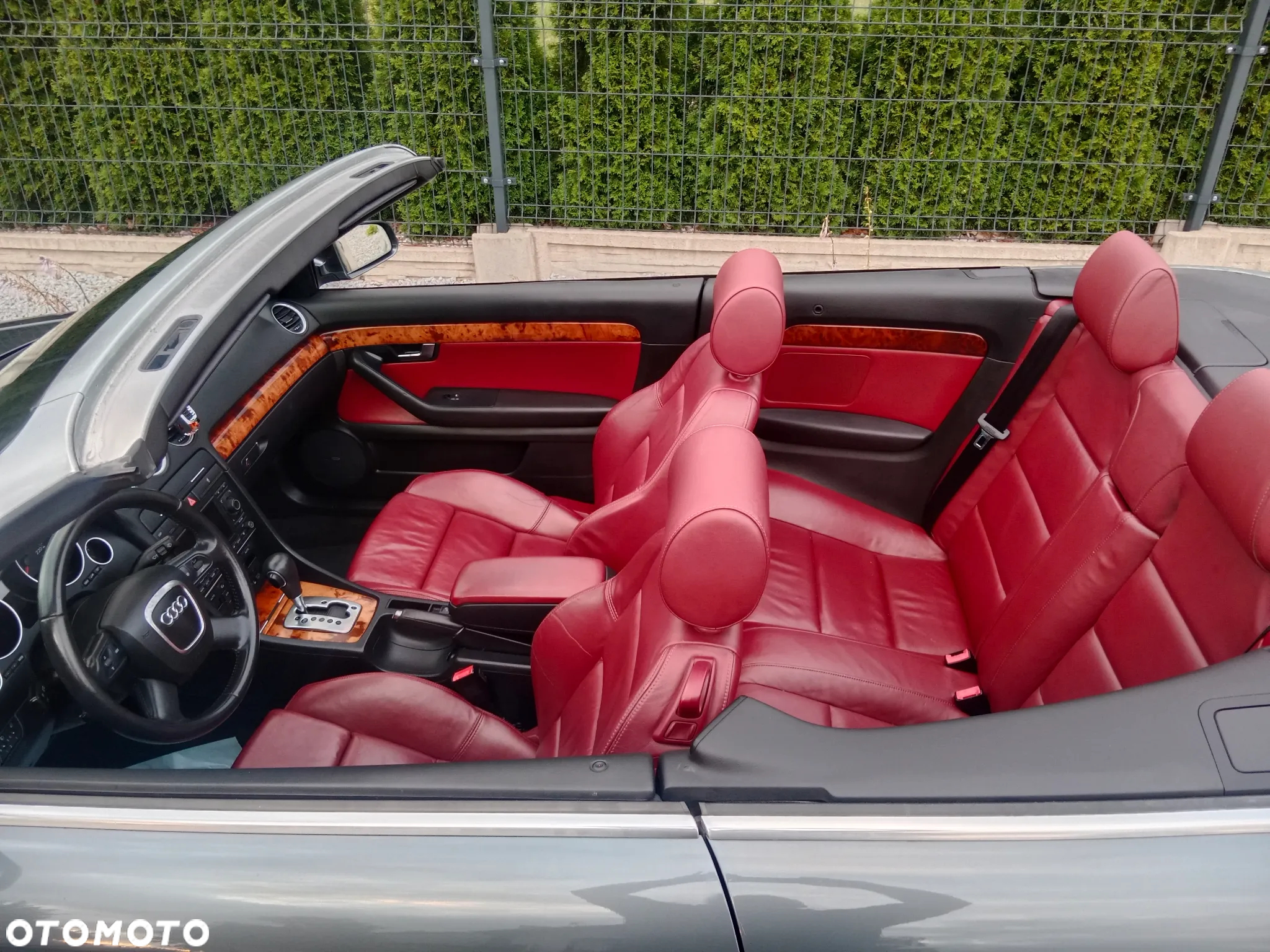 Audi A4 Cabrio 2.0 TDI DPF Multitronic - 26