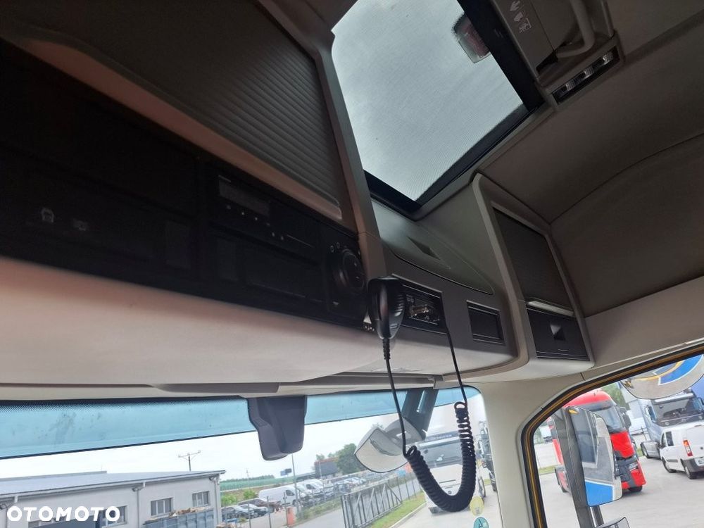Volvo FH X-low - 11