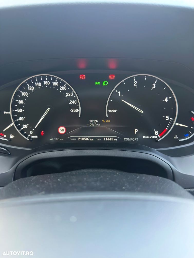 BMW Seria 3 320d Aut. Sport Line - 8