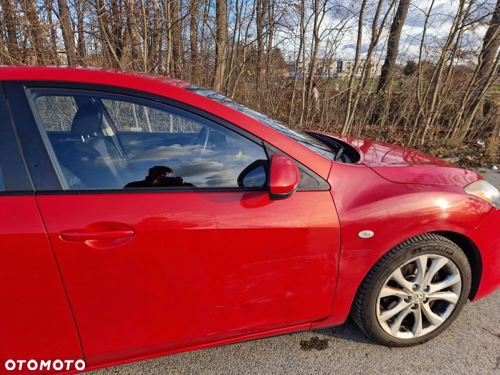 Mazda 3 2.0 Exclusive + - 5