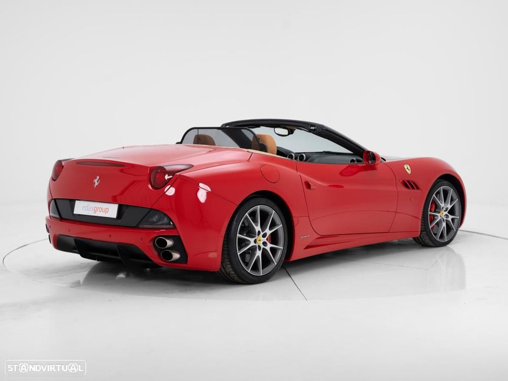 Ferrari California - 4