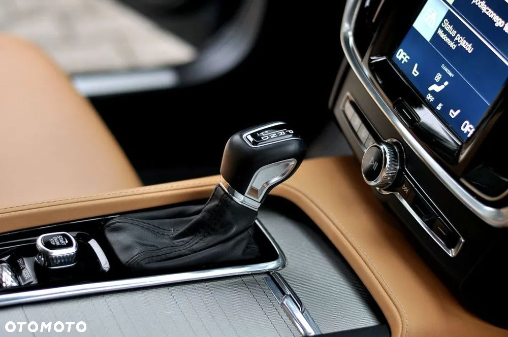 Volvo V90 D4 Geartronic Inscription - 27