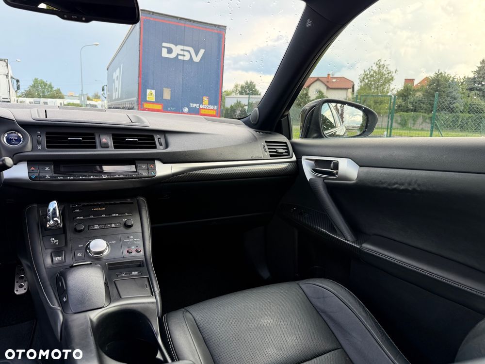 Lexus CT 200h F Sport - 14