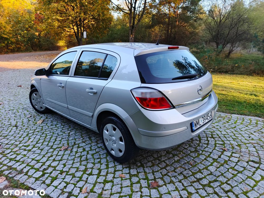 Opel Astra - 36